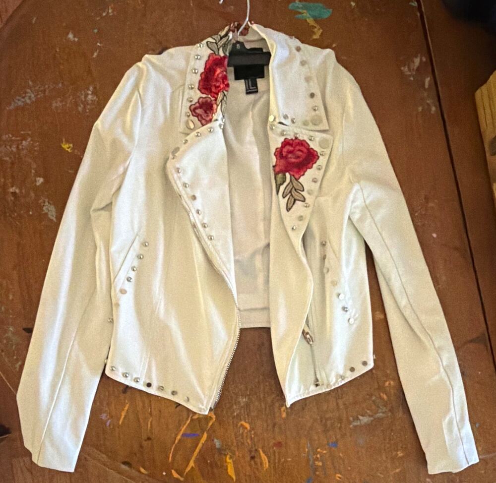 FOREVER 21 Women’s White Studded Floral Embroidered Biker Jacket Full Zip M